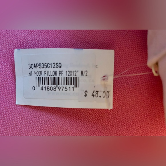 NWT Needlepoint Hook Wool Hi Pink Accent Throw Pillow 12x12 - Picture 4 of 4